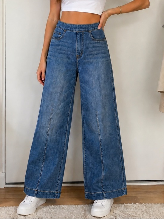 SPANX Pants - SPANX Vintage Indigo Wide Leg Jeans Size Small Pull-On Shaping Denim Boho Casual